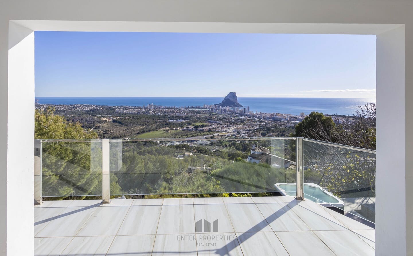 7 bedroom Villa for sale in Calpe / Calp with pool garage - € 2,995,000 (Ref: 9508197)