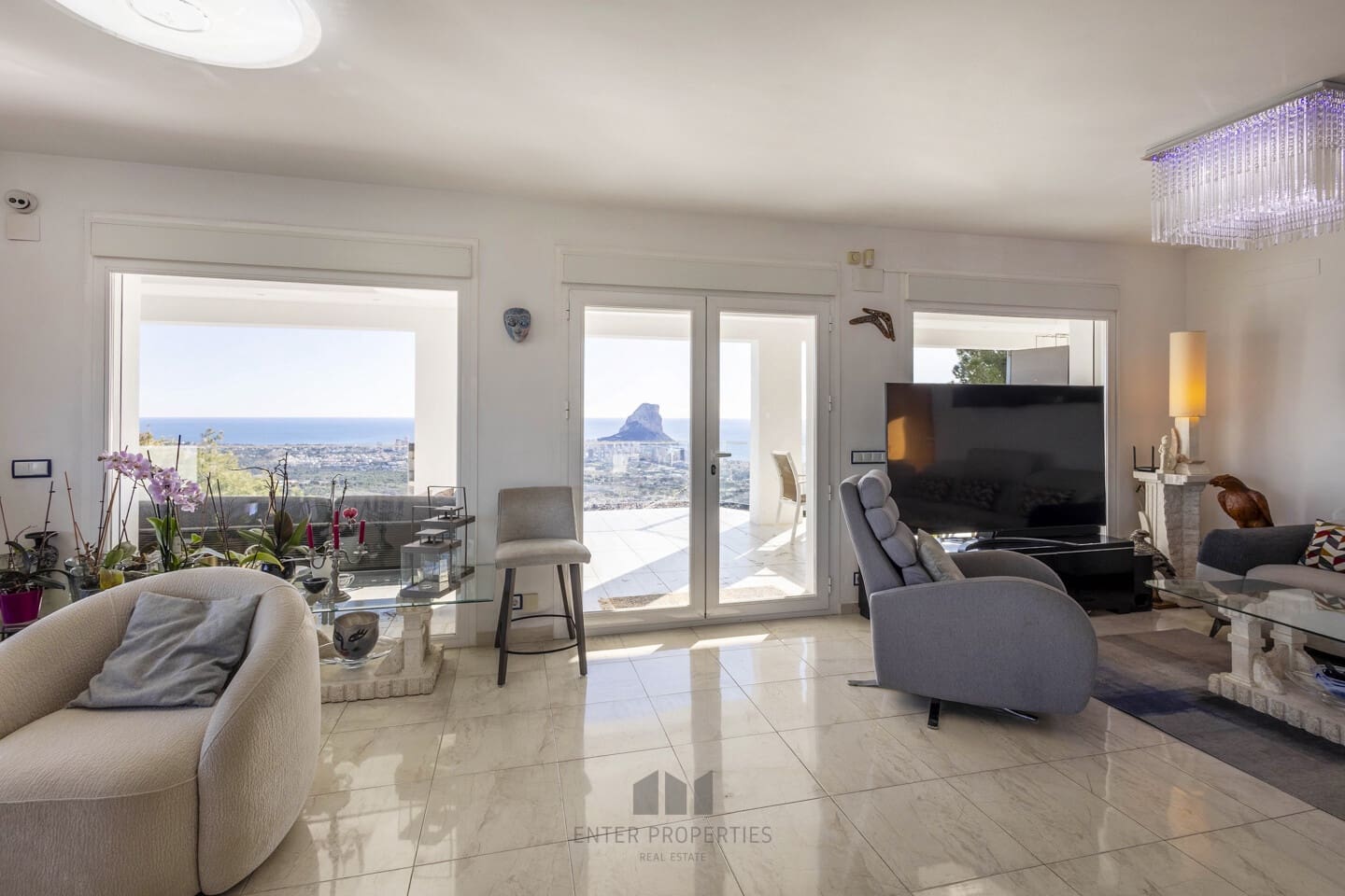 7 bedroom Villa for sale in Calpe / Calp with pool garage - € 2,995,000 (Ref: 9508197)