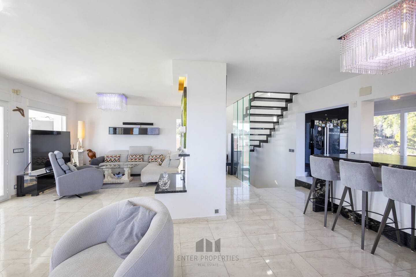 7 bedroom Villa for sale in Calpe / Calp with pool garage - € 2,995,000 (Ref: 9508197)