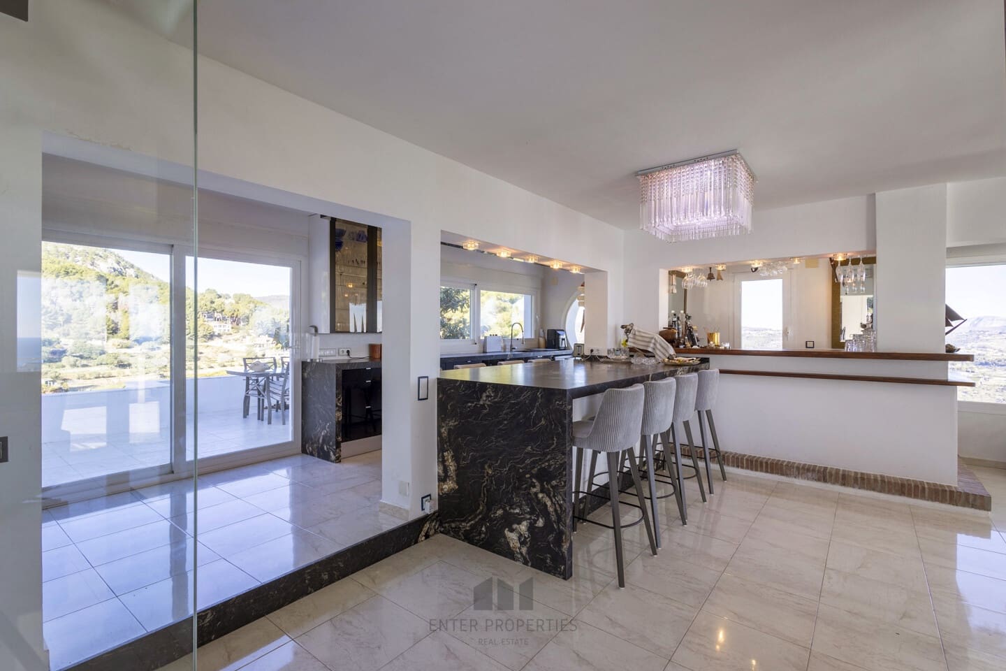 7 bedroom Villa for sale in Calpe / Calp with pool garage - € 2,995,000 (Ref: 9508197)