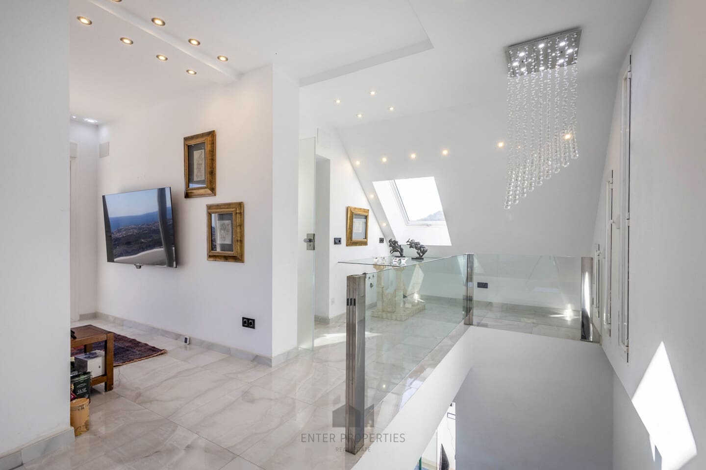 7 bedroom Villa for sale in Calpe / Calp with pool garage - € 2,995,000 (Ref: 9508197)