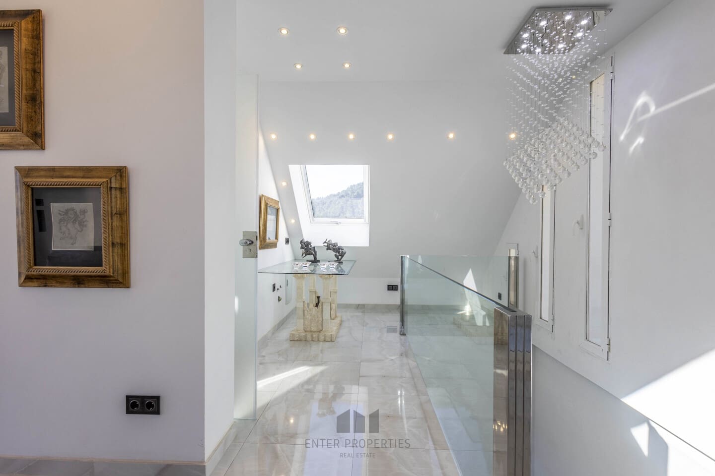 7 bedroom Villa for sale in Calpe / Calp with pool garage - € 2,995,000 (Ref: 9508197)