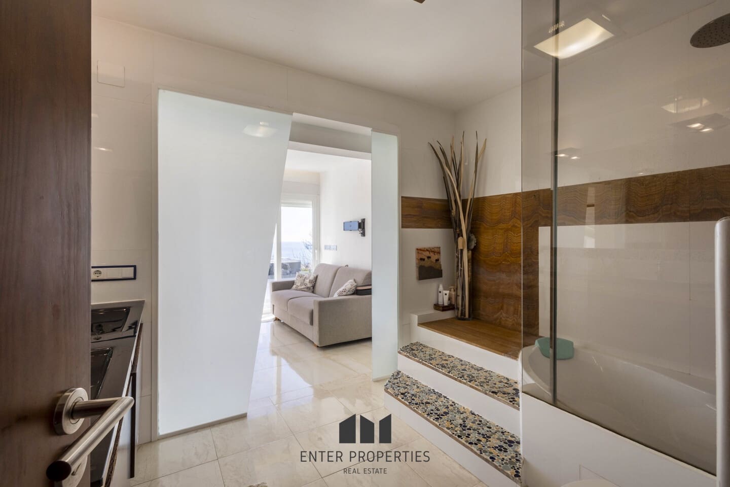 7 bedroom Villa for sale in Calpe / Calp with pool garage - € 2,995,000 (Ref: 9508197)