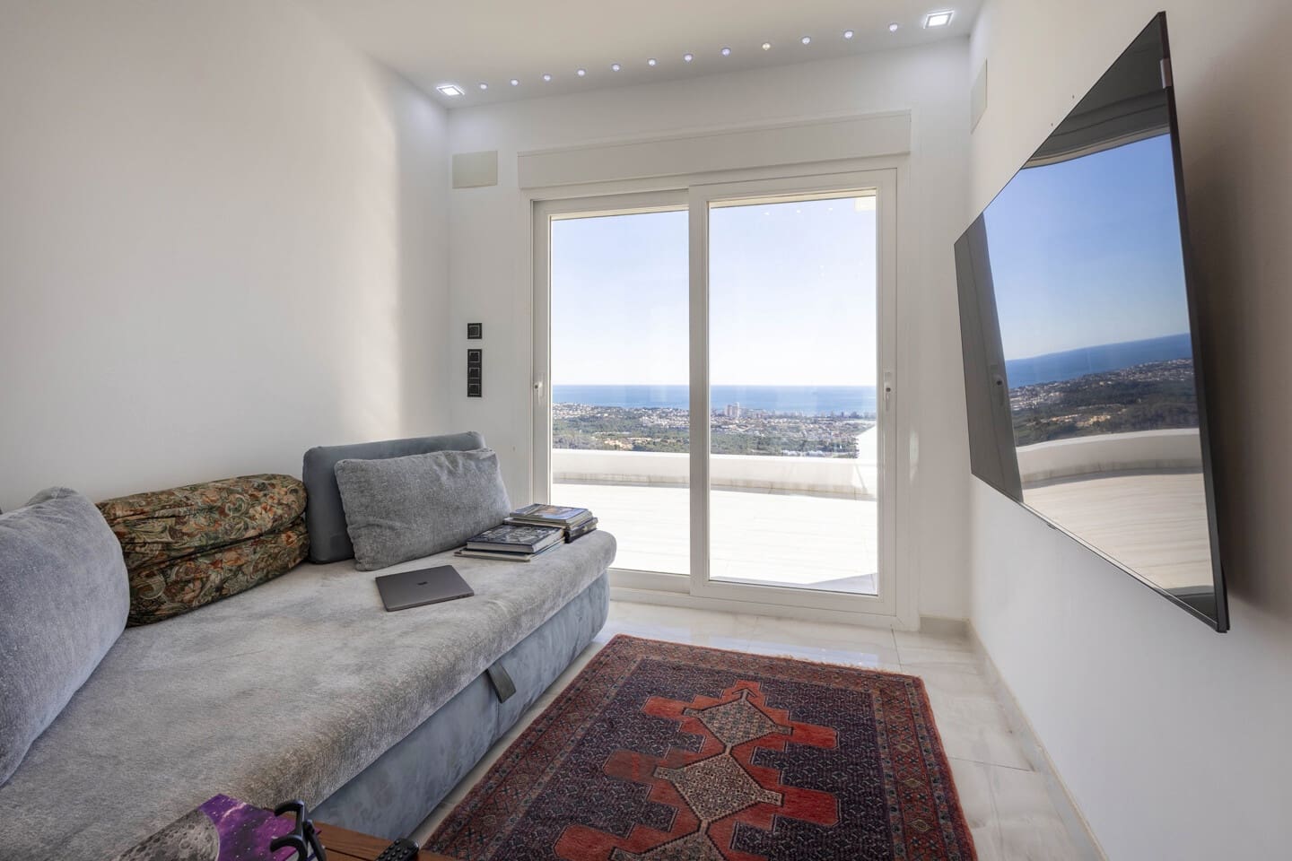 7 bedroom Villa for sale in Calpe / Calp with pool garage - € 2,995,000 (Ref: 9508197)