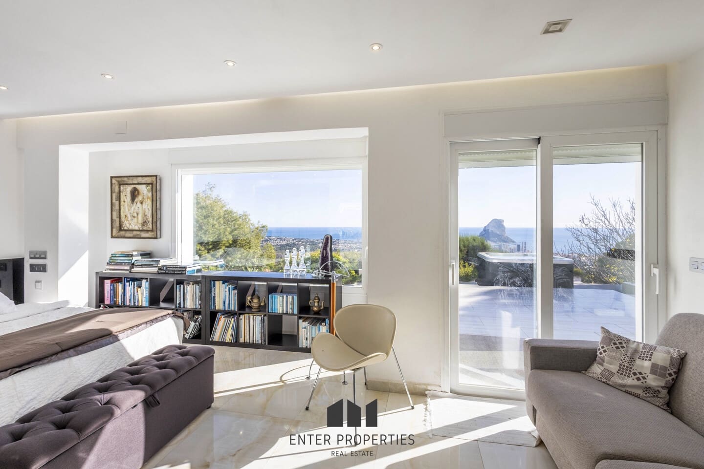 7 bedroom Villa for sale in Calpe / Calp with pool garage - € 2,995,000 (Ref: 9508197)