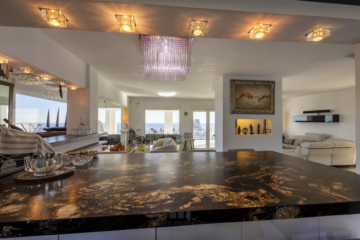 7 bedroom Villa for sale in Calpe / Calp with pool garage - € 2,995,000 (Ref: 9508197)