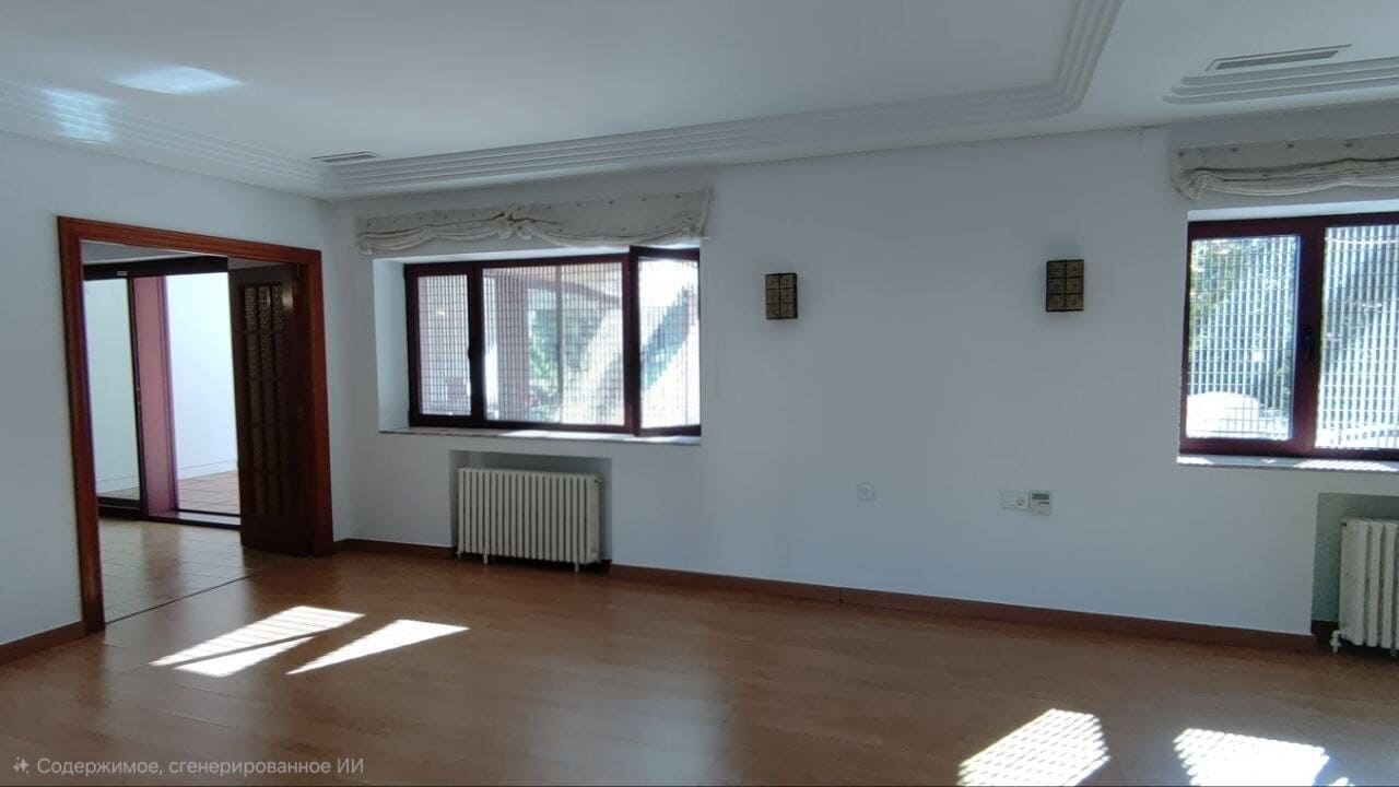 4 slaapkamer Villa te koop in Torrent met zwembad - € 1.320.000 (Ref: 9508198)