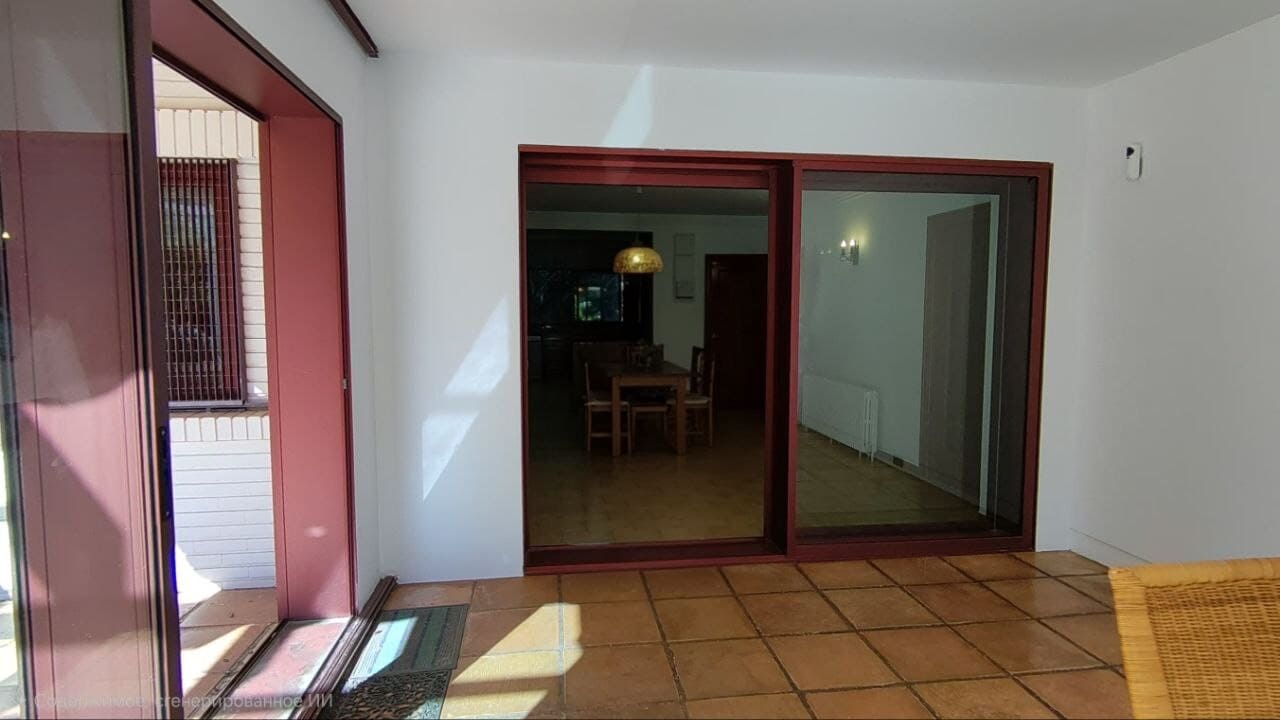 4 slaapkamer Villa te koop in Torrent met zwembad - € 1.320.000 (Ref: 9508198)