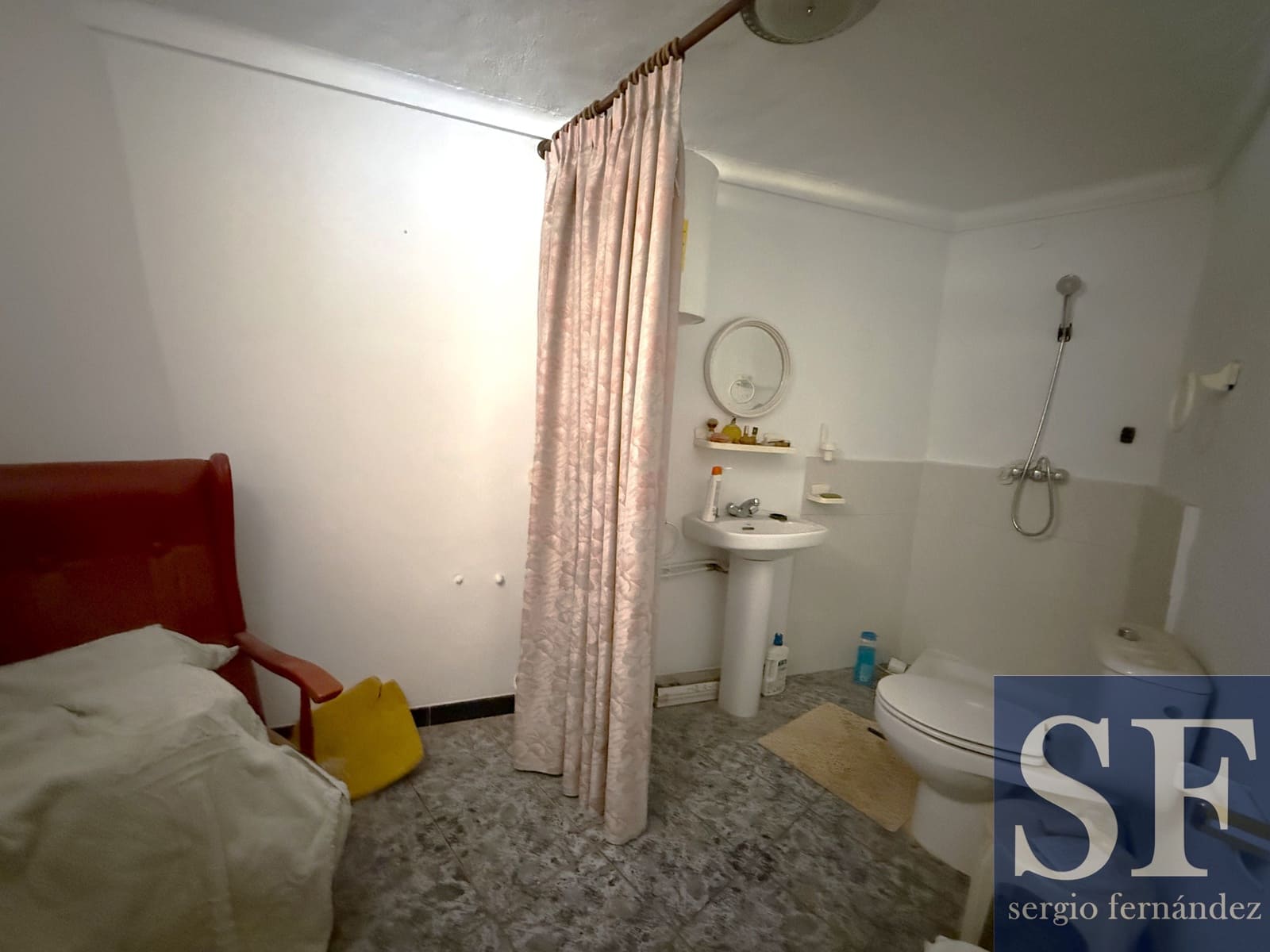 6 soverom Hus til salgs i Sayalonga - € 180 000 (Ref: 10024395)