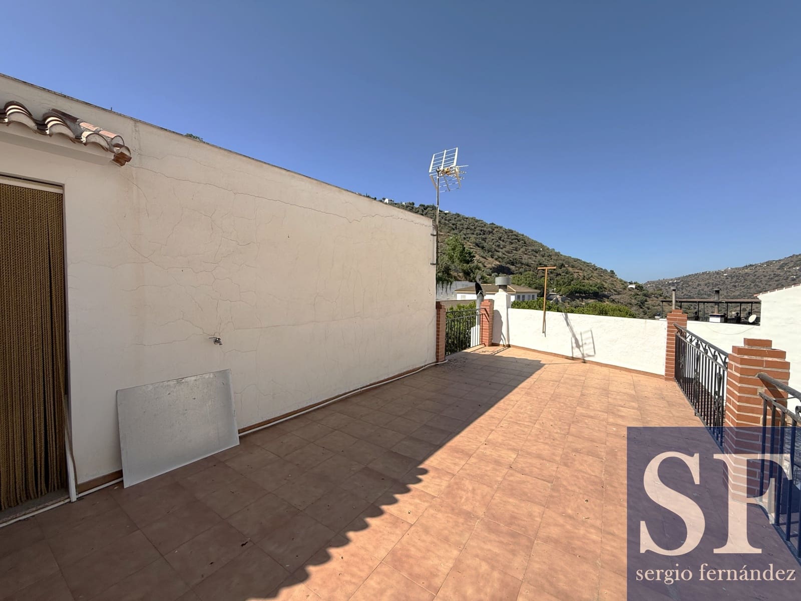 6 soverom Hus til salgs i Sayalonga - € 180 000 (Ref: 10024395)