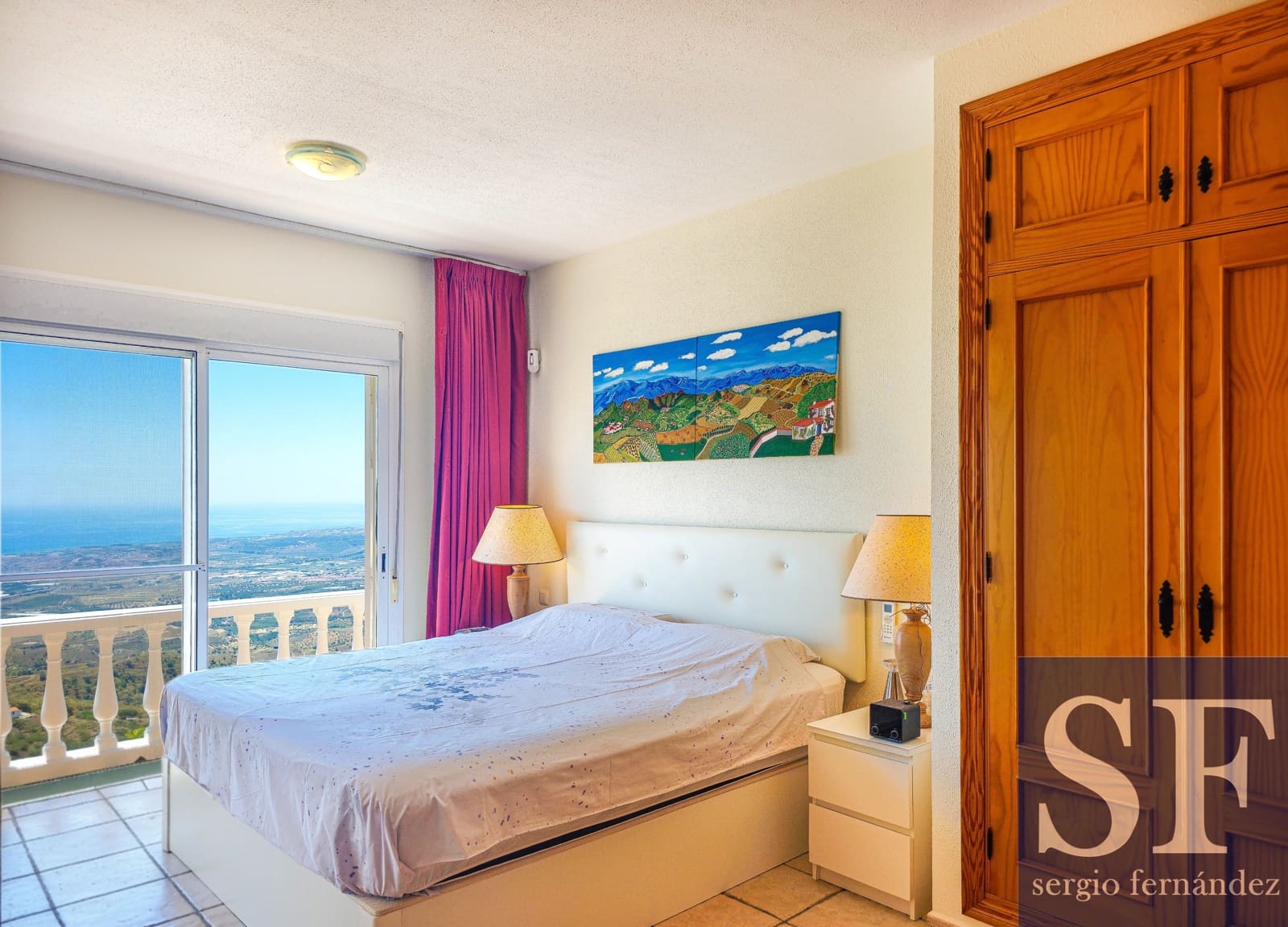 4 bedroom Villa for sale in Arenas with pool garage - € 895,000 (Ref: 10024397)