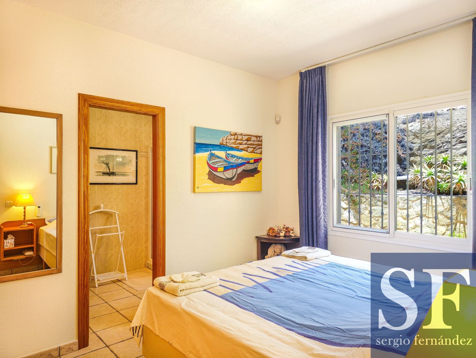 4 bedroom Villa for sale in Arenas with pool garage - € 895,000 (Ref: 10024397)