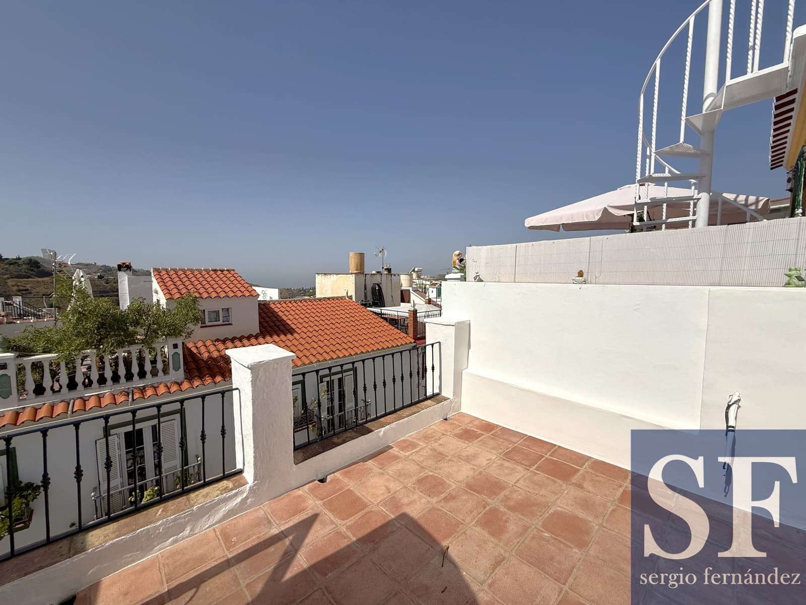 2 quarto Casa em Banda para venda em Competa - 299 000 € (Ref: 10035789)