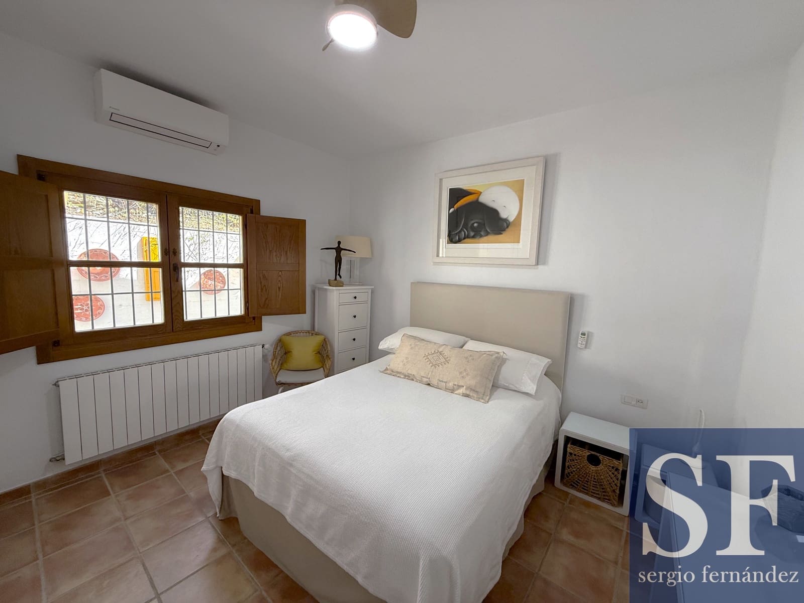 Chalet de 3 habitaciones en Cómpeta en venta con garaje - 365.000 € (Ref: 10035793)