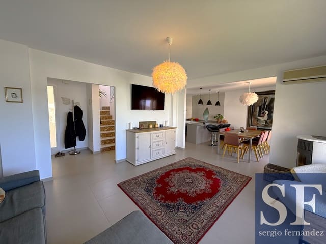 4 soveværelse Byhus til salg i Cómpeta med garage - € 389.950 (Ref: 10035794)