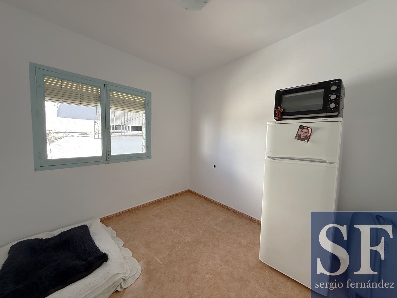 Casa de 4 habitaciones en Cómpeta en venta - 199.000 € (Ref: 10051979)
