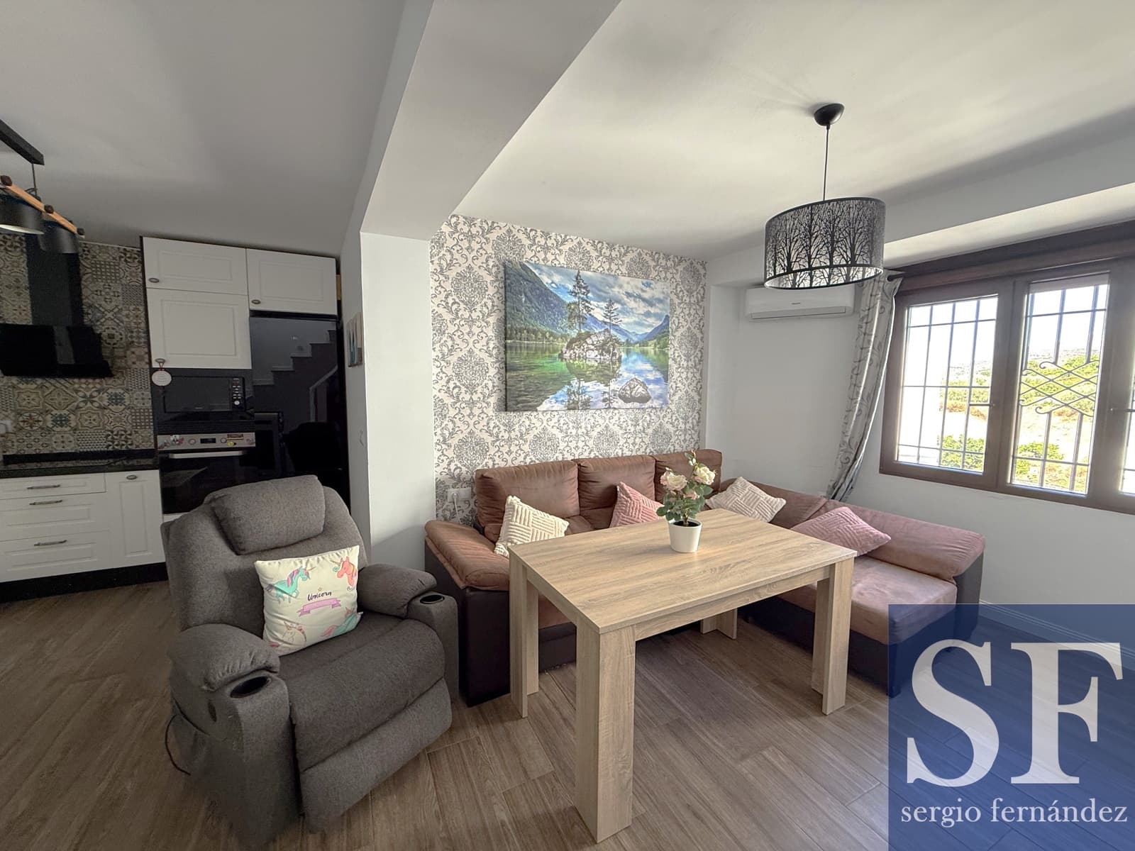Casa de 4 habitaciones en Cómpeta en venta - 199.000 € (Ref: 10051979)
