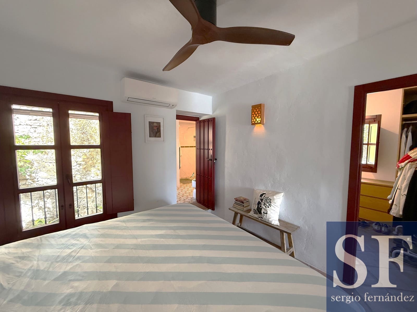 Casa de 2 habitaciones en Cómpeta en venta - 379.000 € (Ref: 10054288)