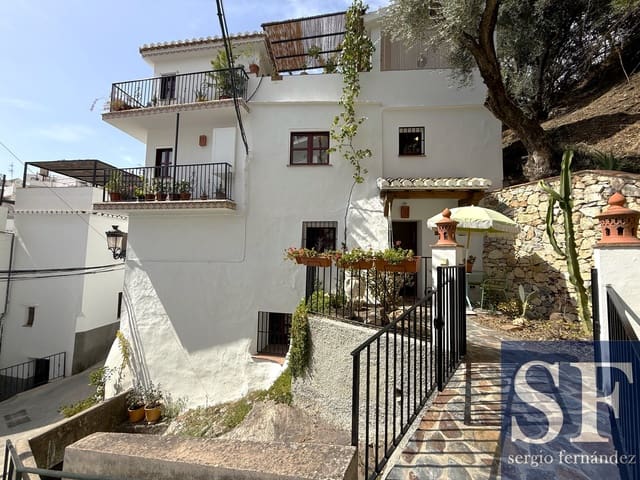 Casa de 2 habitaciones en Cómpeta en venta - 379.000 € (Ref: 10054288)