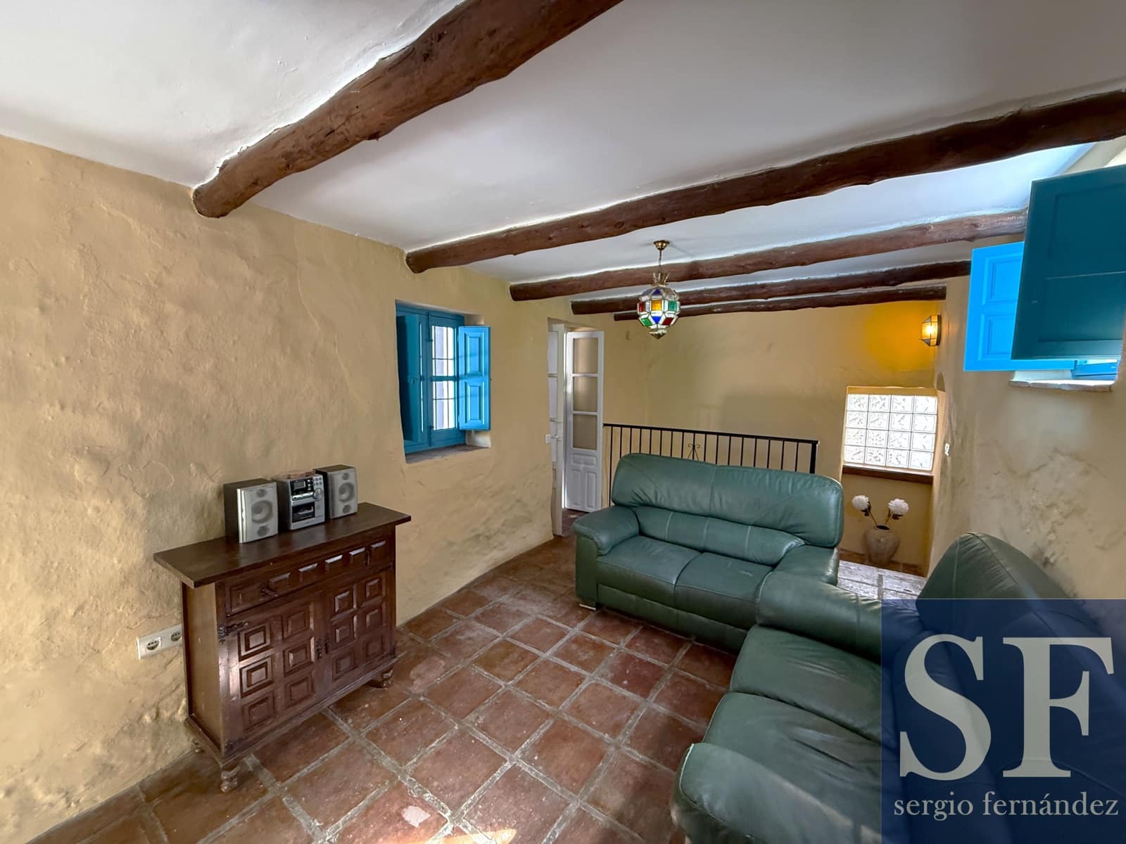 Chalet de 5 habitaciones en Canillas de Albaida en venta con piscina - 395.000 € (Ref: 10057632)