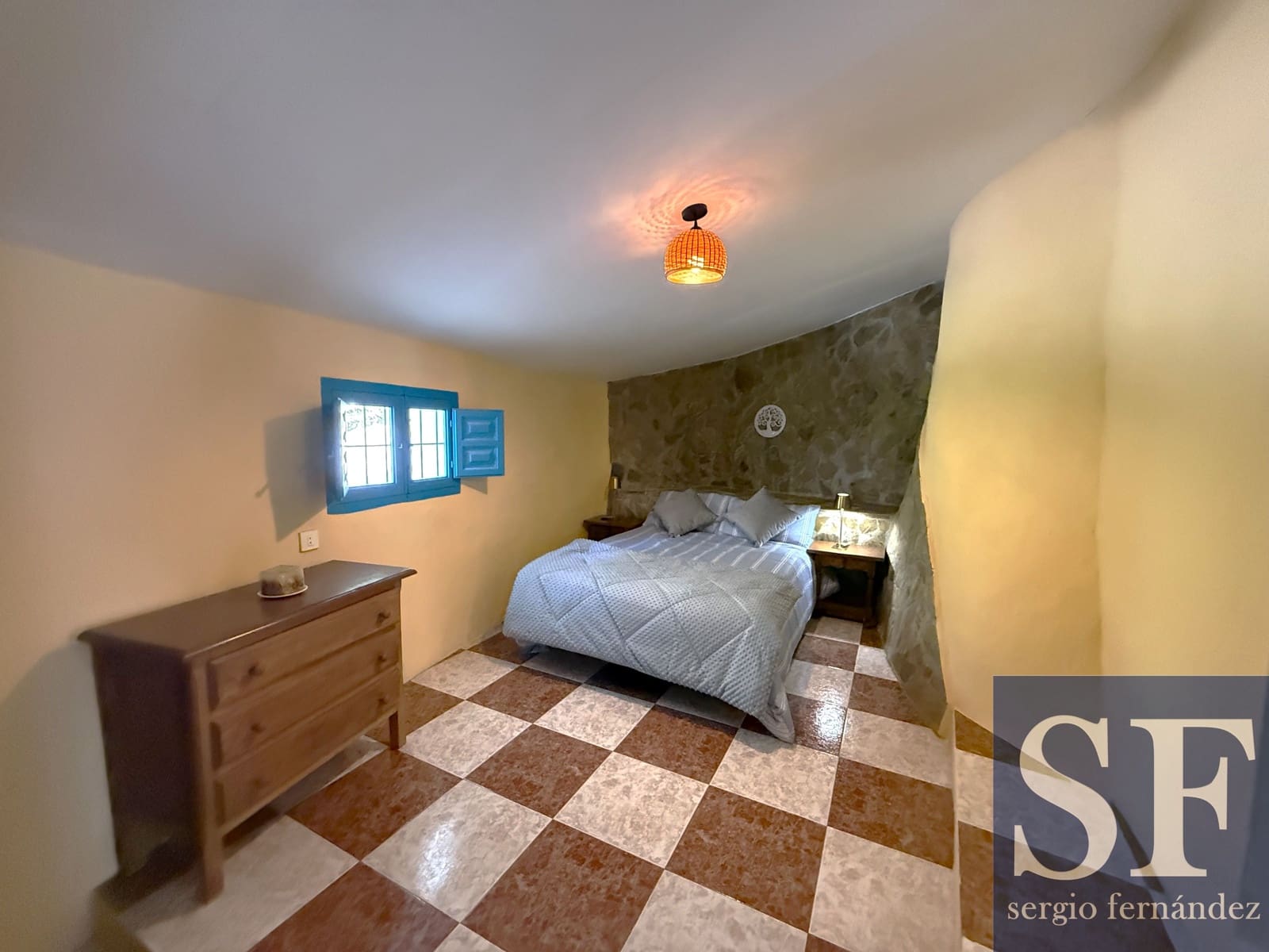 Chalet de 5 habitaciones en Canillas de Albaida en venta con piscina - 395.000 € (Ref: 10057632)