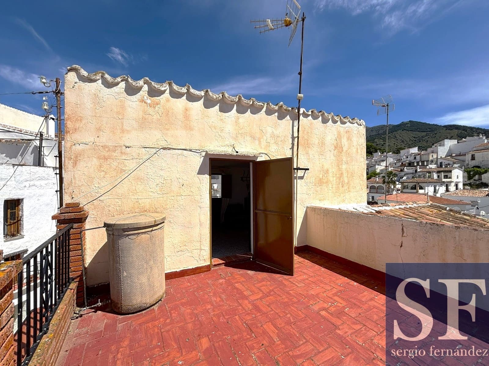 3 quarto Casa em Banda para venda em Sedella com garagem - 73 000 € (Ref: 10073336)