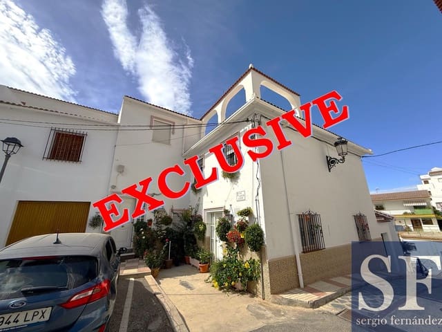 6 Zimmer Haus zu verkaufen in Canillas de Albaida mit Pool Garage - 445.000 € (Ref: 10093928)