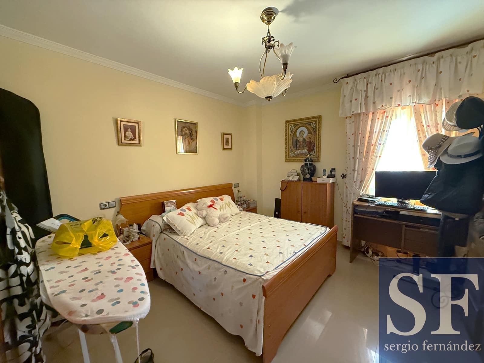 6 Zimmer Haus zu verkaufen in Canillas de Albaida mit Pool Garage - 445.000 € (Ref: 10093928)