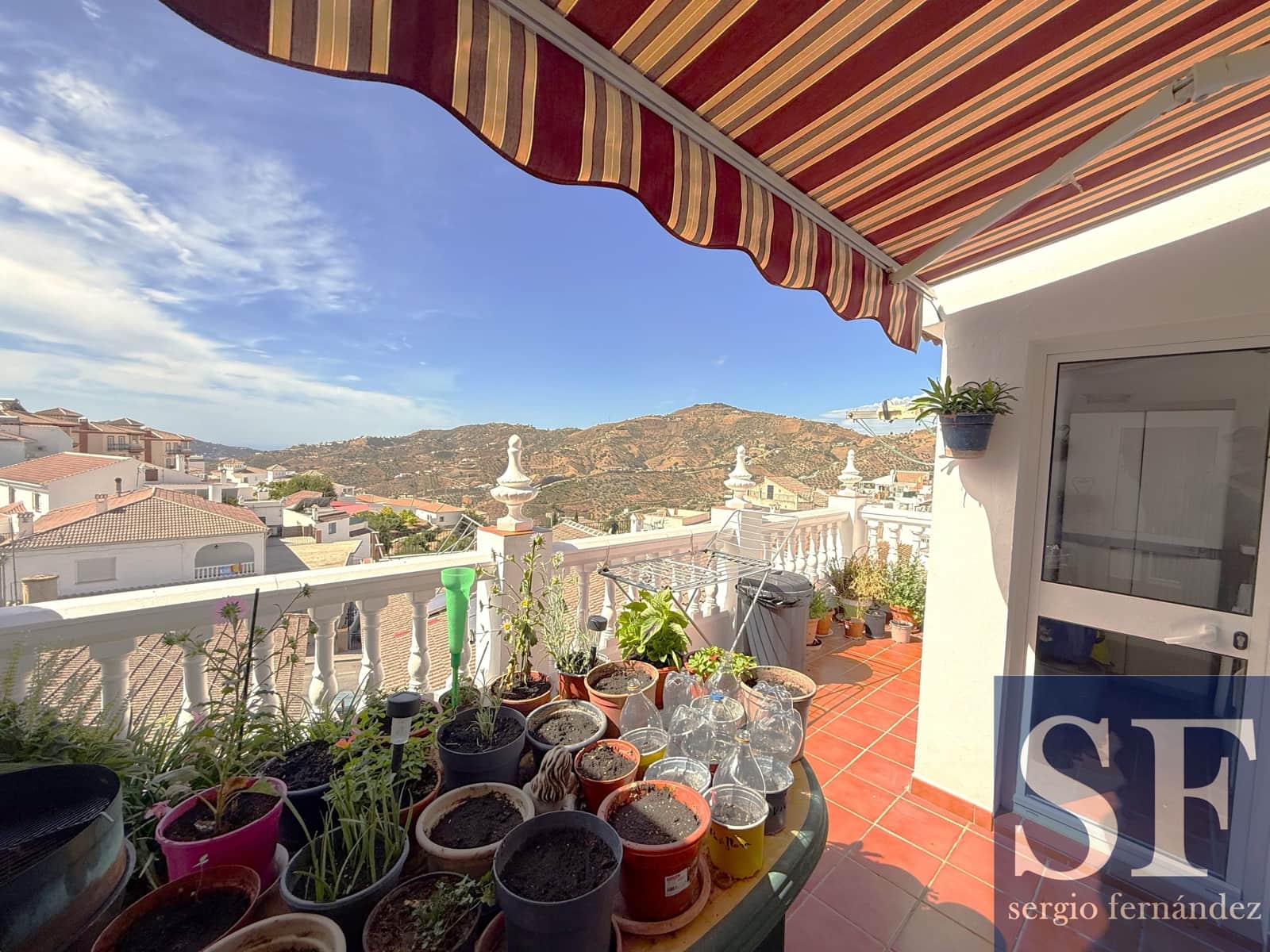 6 Zimmer Haus zu verkaufen in Canillas de Albaida mit Pool Garage - 445.000 € (Ref: 10093928)