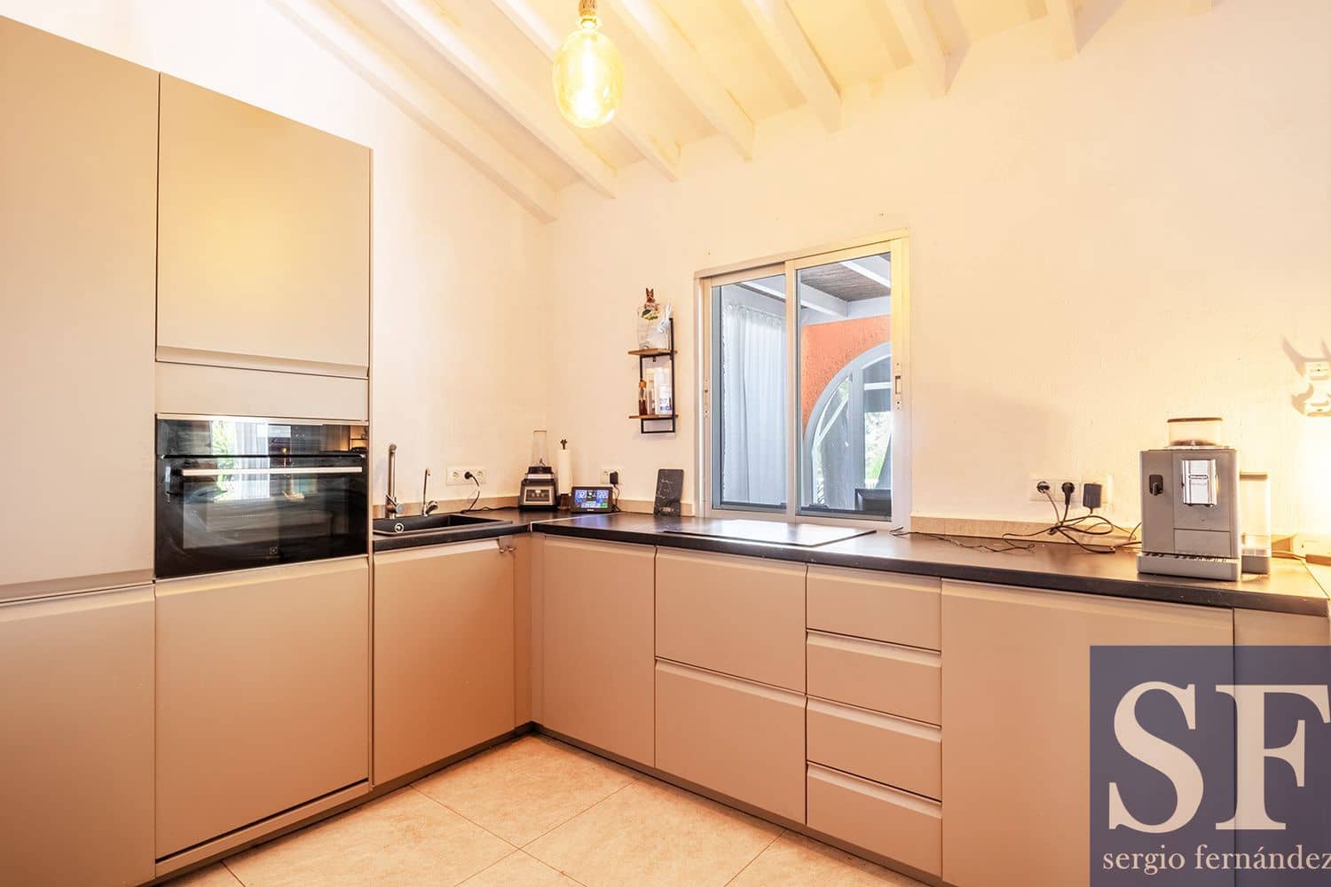 2 slaapkamer Villa te koop in Competa met zwembad - € 480.000 (Ref: 10093929)