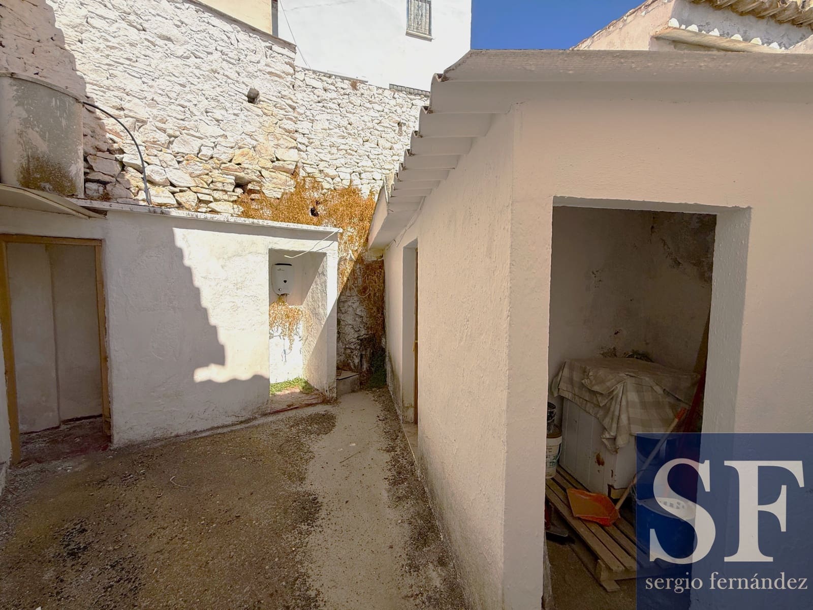 4 chambre Maison de Ville à vendre à Sedella - 81 000 € (Ref: 10093930)