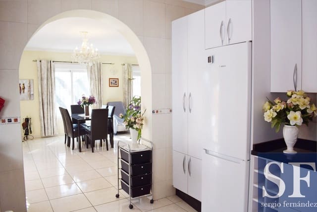 3 slaapkamer Villa te koop in Cómpeta met zwembad - € 990.000 (Ref: 10138849)
