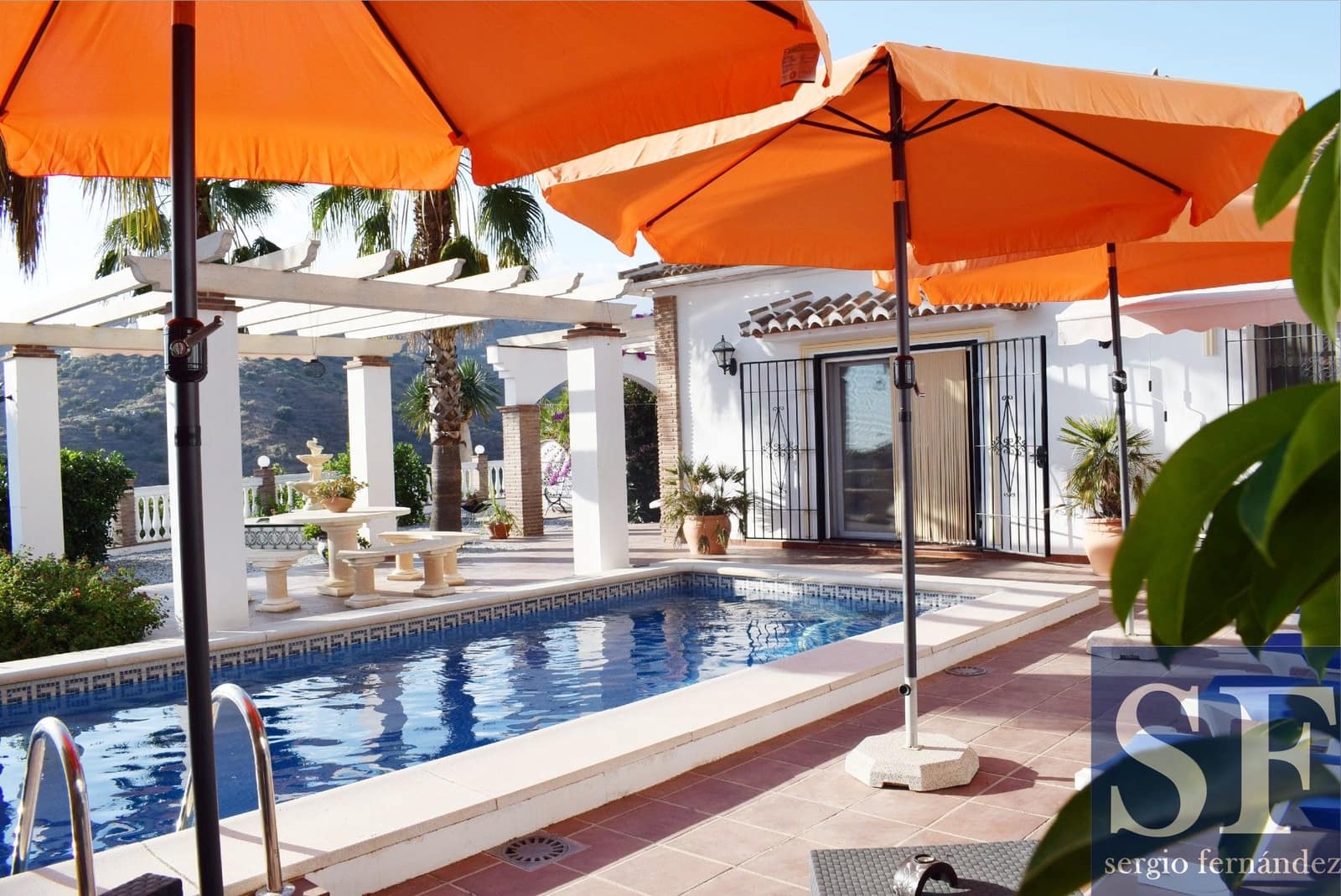 3 slaapkamer Villa te koop in Competa met zwembad - € 990.000 (Ref: 10138849)