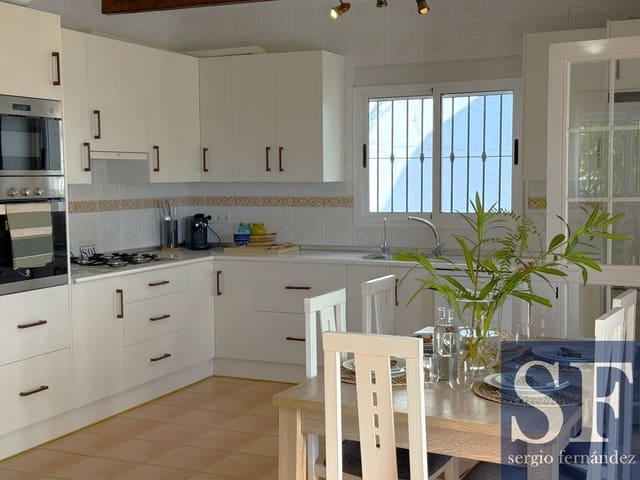3 slaapkamer Villa te koop in Corumbela, Sayalonga met zwembad garage - € 390.000 (Ref: 10160524)