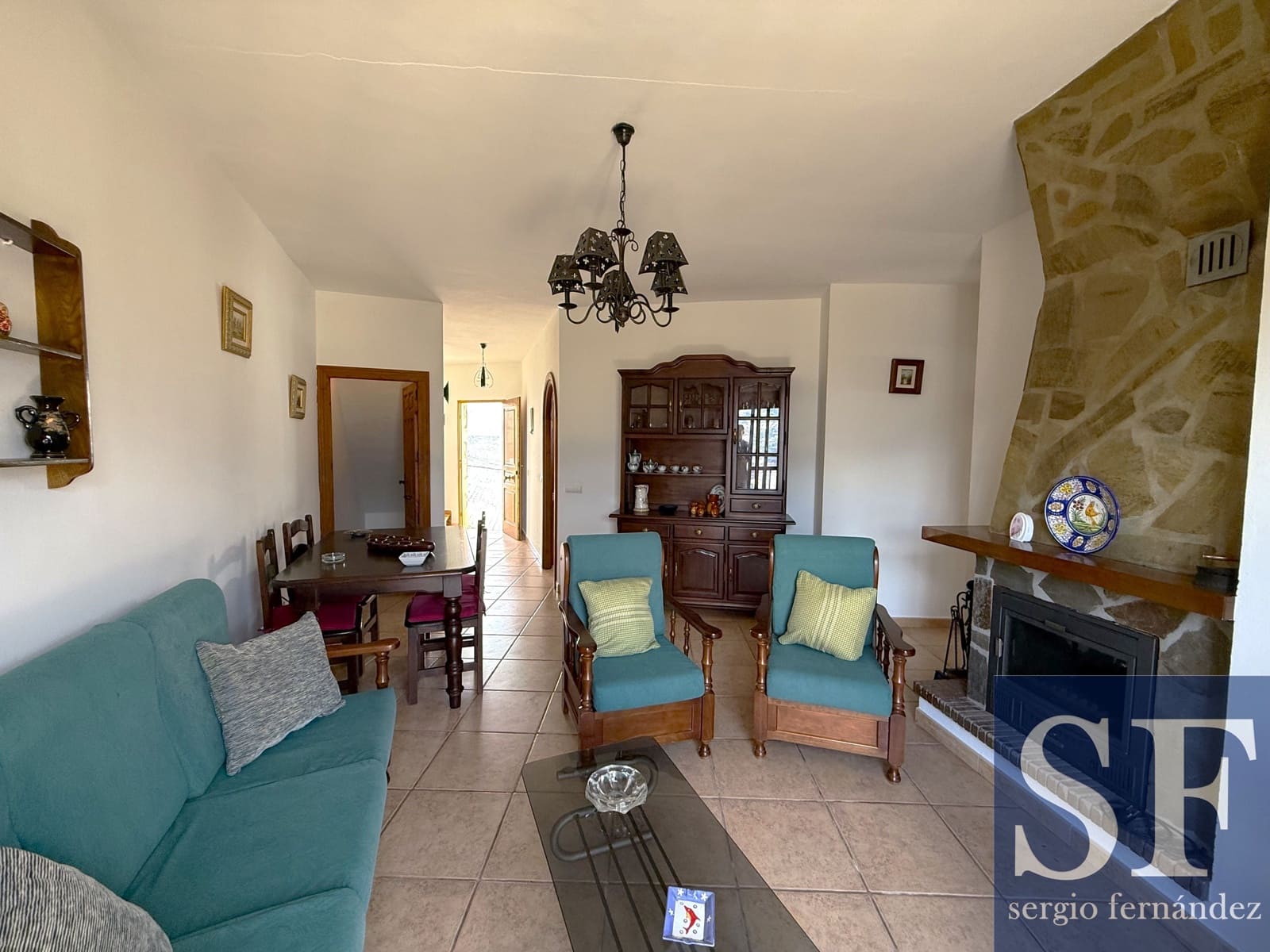 2 quarto Casa em Banda para venda em Corumbela com garagem - 175 000 € (Ref: 10160525)