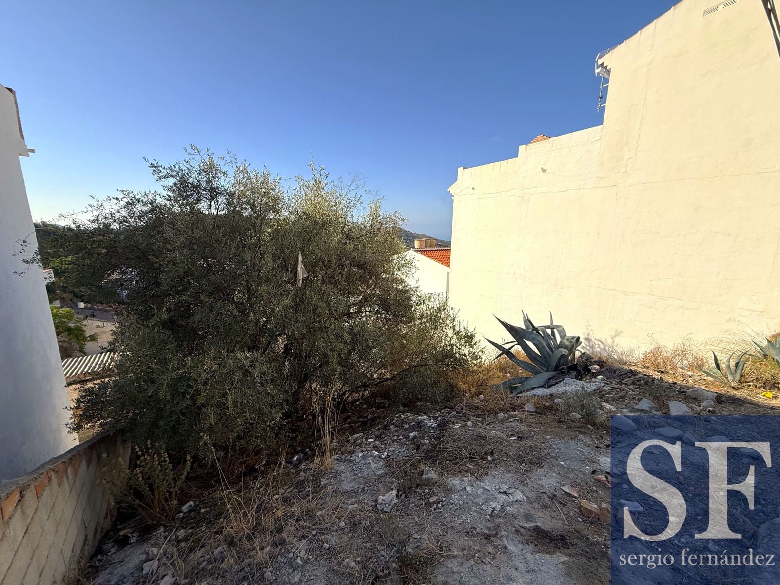 Ubebygd land til salgs i Competa - € 76 000 (Ref: 10167911)