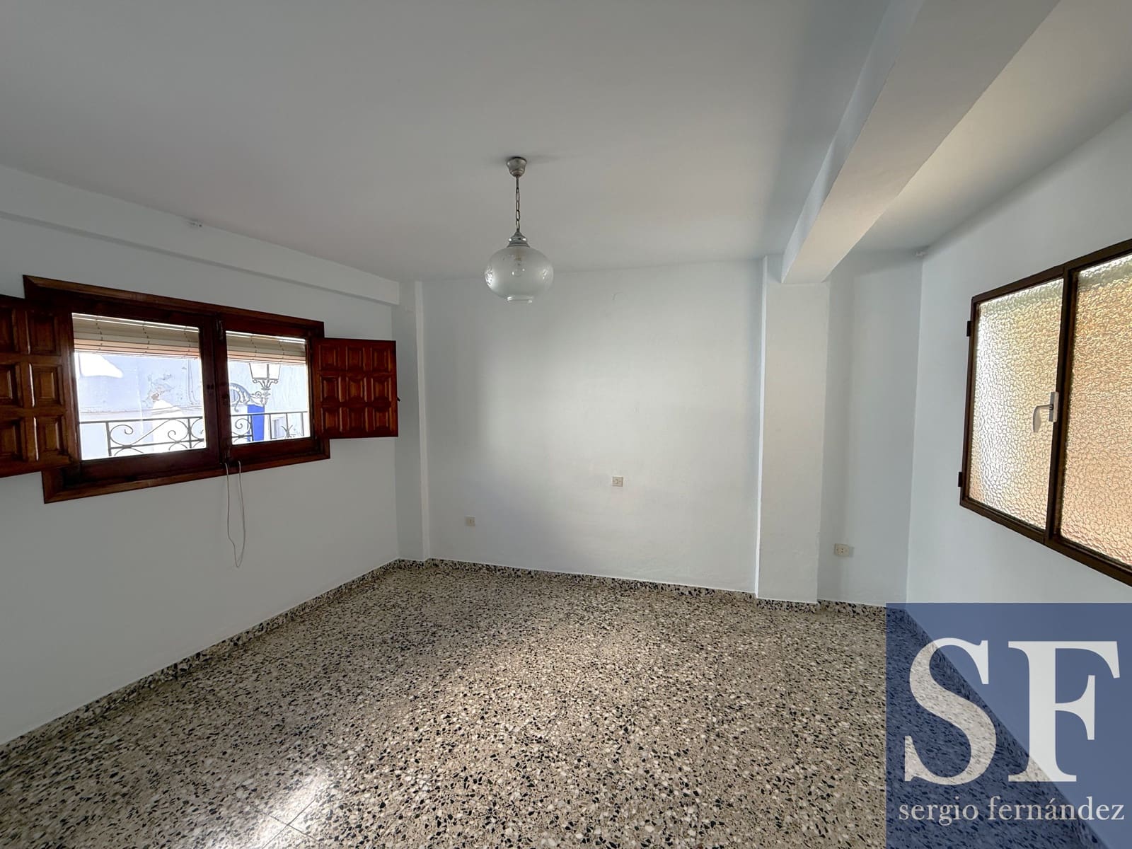 2 soverom Hus til salgs i Competa med garasje - € 158 000 (Ref: 10182205)