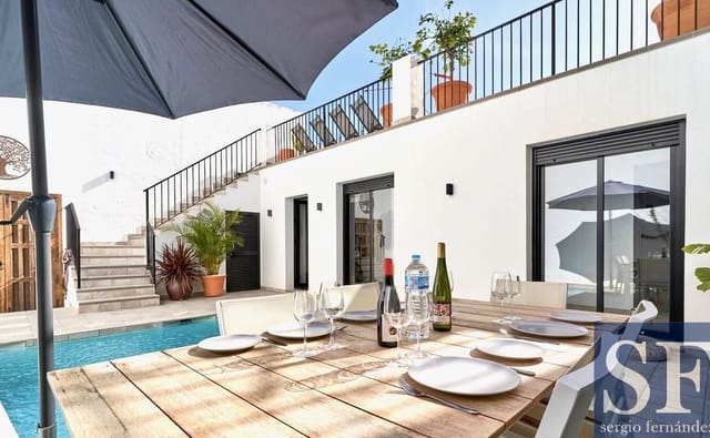 3 makuuhuone Omakotitalo myytävänä paikassa Canillas de Albaida mukana uima-altaan - 515 000 € (Ref: 10182208)