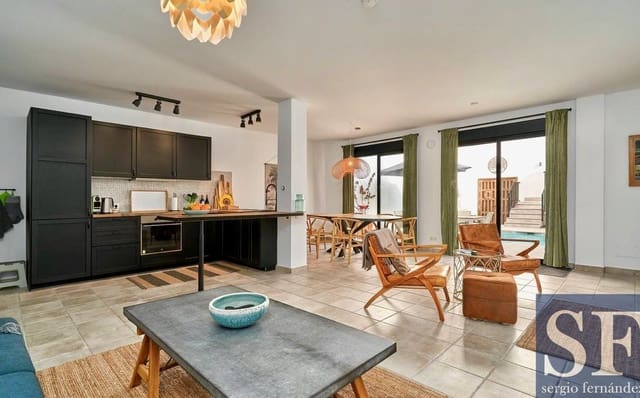 3 makuuhuone Omakotitalo myytävänä paikassa Canillas de Albaida mukana uima-altaan - 515 000 € (Ref: 10182208)