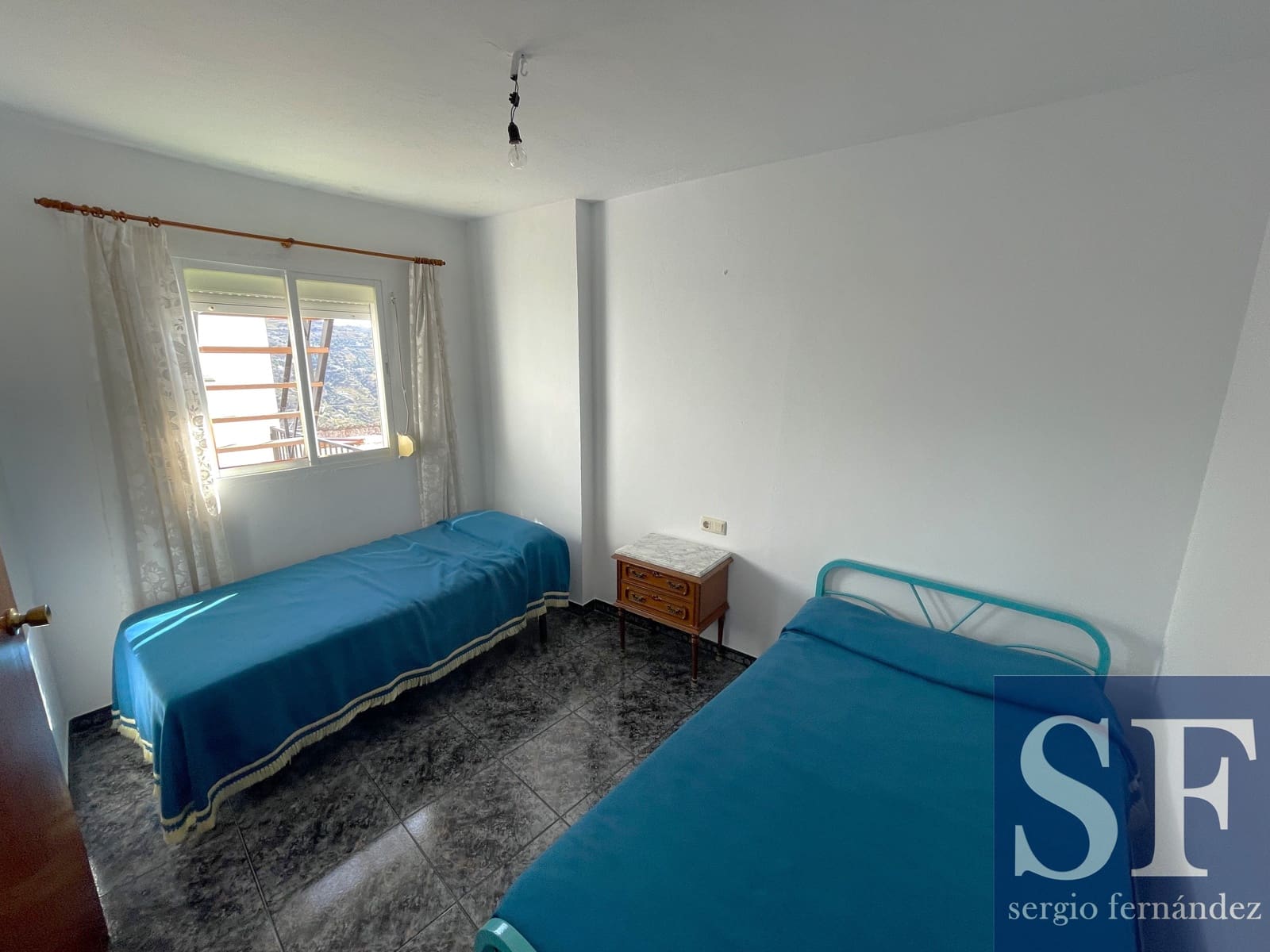 4 soveværelse Byhus til salg i Corumbela - € 115.000 (Ref: 10186011)