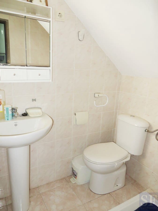 9 bedroom Townhouse for sale in Canillas de Albaida - € 159,000 (Ref: 3306636)