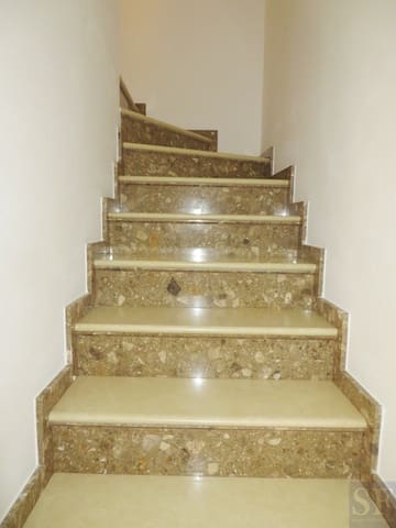 3 bedroom Townhouse for sale in Cómpeta - € 186,000 (Ref: 3306667)