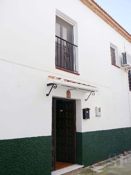 4 bedroom Townhouse for sale in Canillas de Aceituno with garage - € 390,000 (Ref: 3306686)