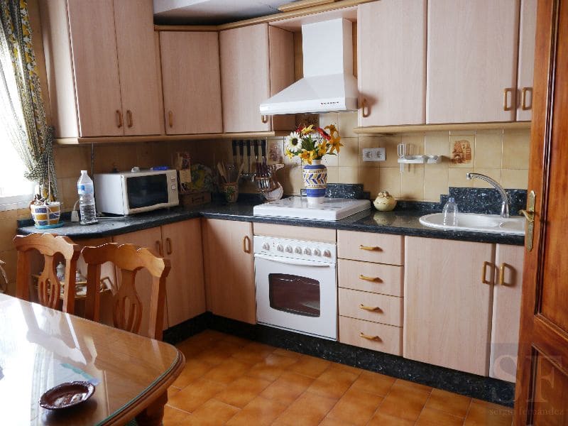 4 bedroom Townhouse for sale in Canillas de Aceituno with garage - € 390,000 (Ref: 3306686)