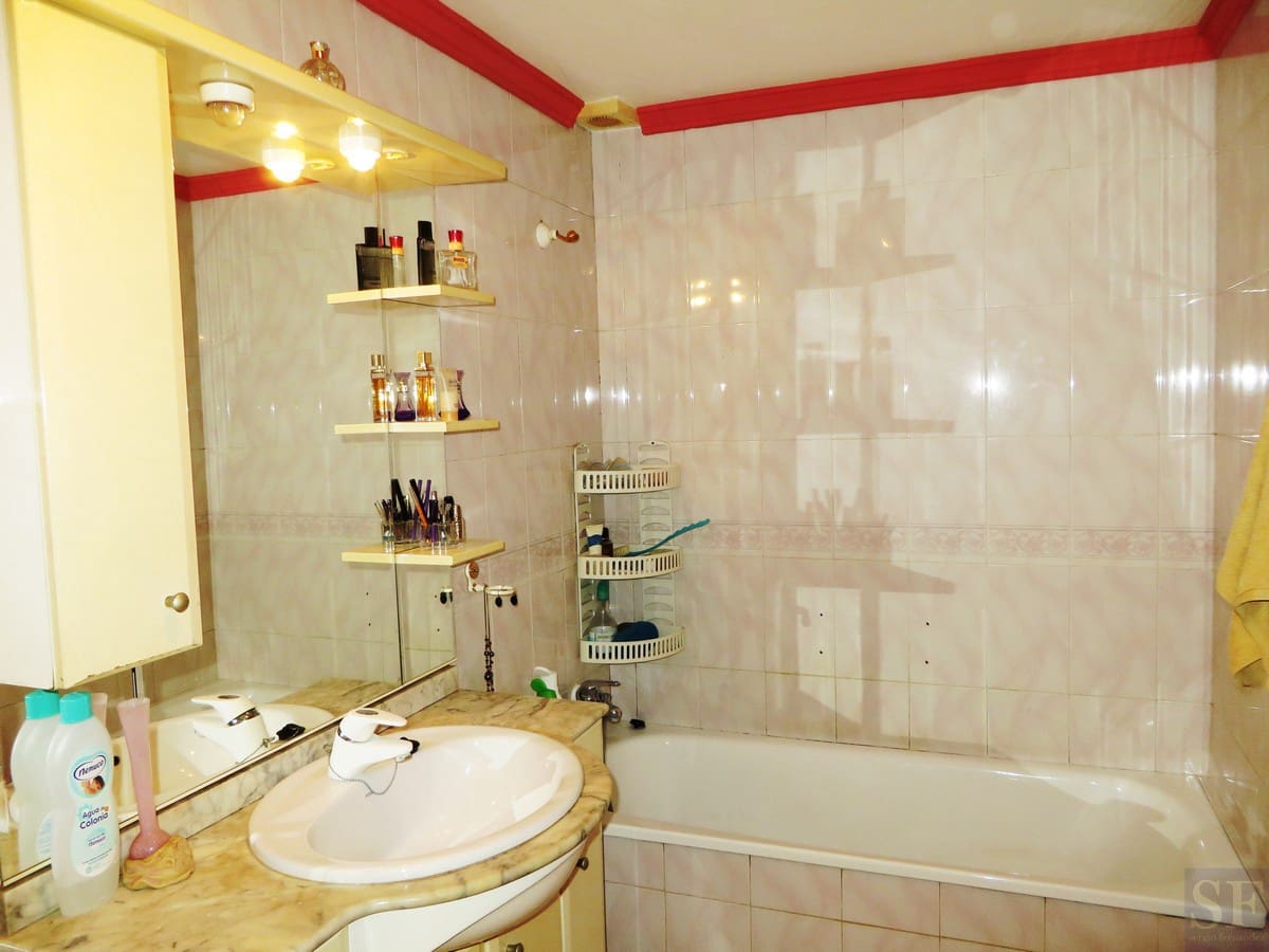 4 soverom Leilighet til salgs i Competa - € 179 000 (Ref: 3306696)