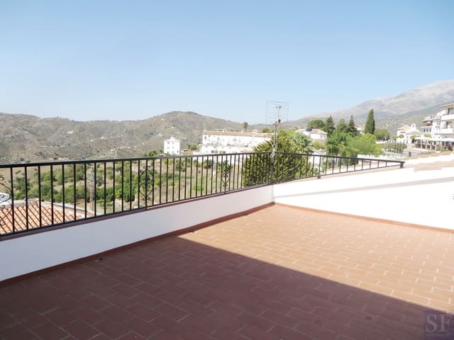5 bedroom Townhouse for sale in Cómpeta with garage - € 230,000 (Ref: 3306736)