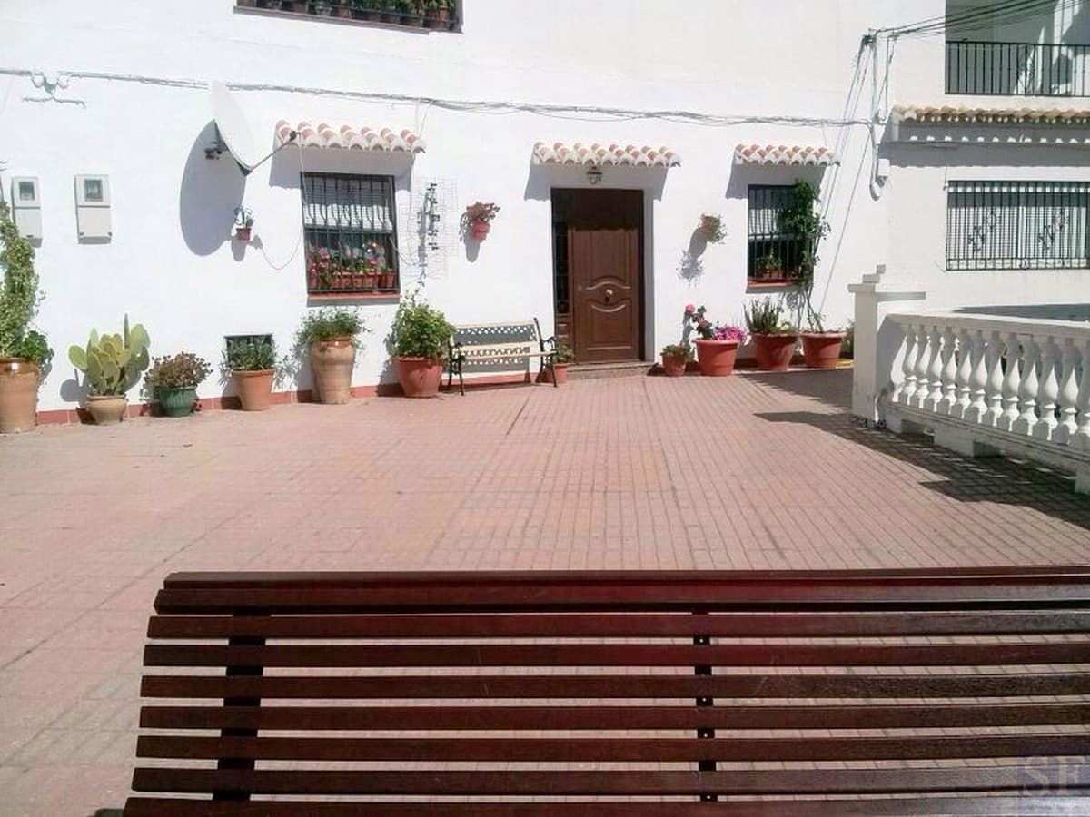 Casa de 3 habitaciones en Cómpeta en venta - 137.000 € (Ref: 3306777)