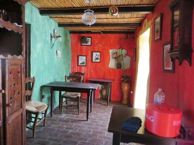 Casa de 7 habitaciones en Archez en venta - 259.000 € (Ref: 3307050)