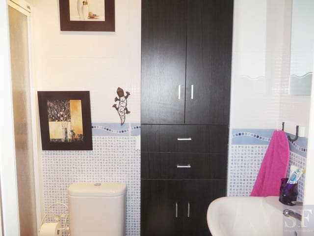 Casa de 4 habitaciones en Cómpeta en venta con piscina garaje - 239.000 € (Ref: 3493363)