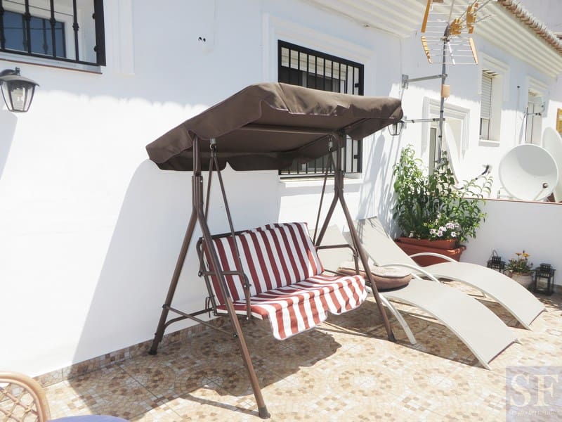 4 soveværelse Byhus til salg i Competa med swimmingpool garage - € 239.000 (Ref: 3493363)